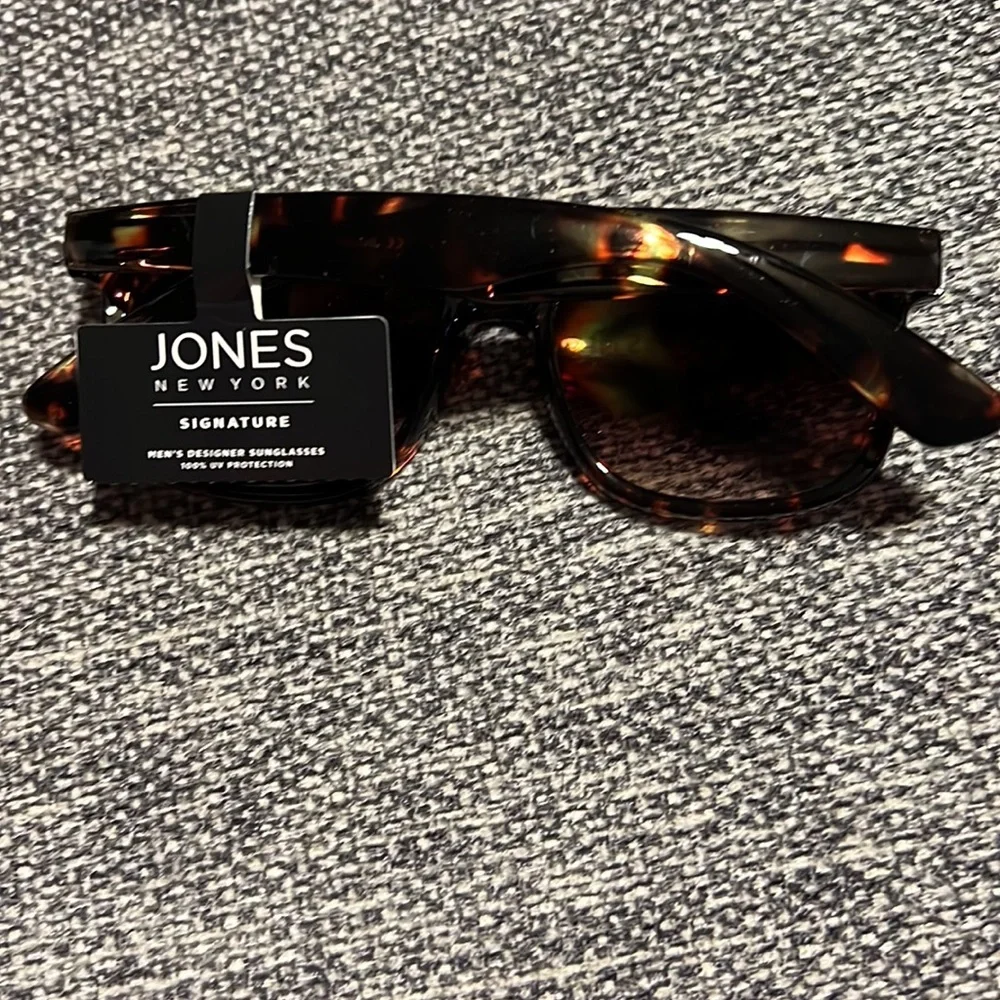 NWT JONES NEW YORK  MEN'S TORTOISESHELL SUNGLASSES - BROWN